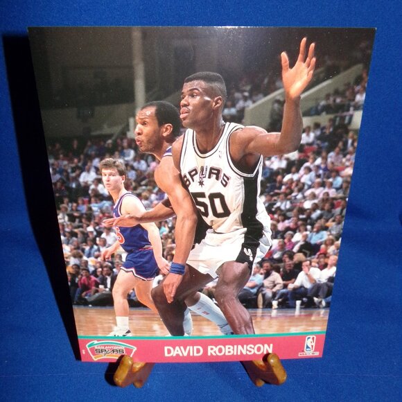Vintage OFFICIAL NBA HOOPS BASKETBALL PRINT DAVID ROBINSON - SAN ANTONIO SPURS - Picture 1 of 3